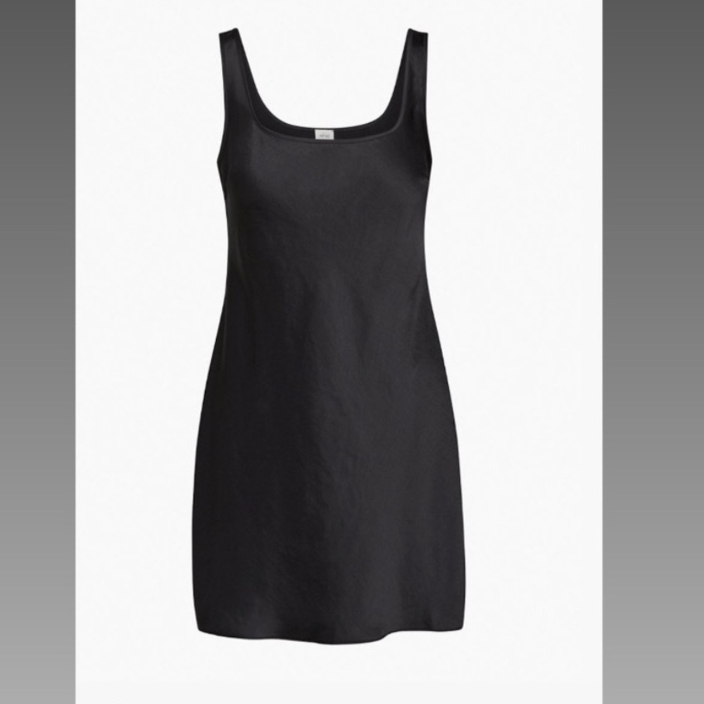 Aritzia Wilfed Tryst Dress XS